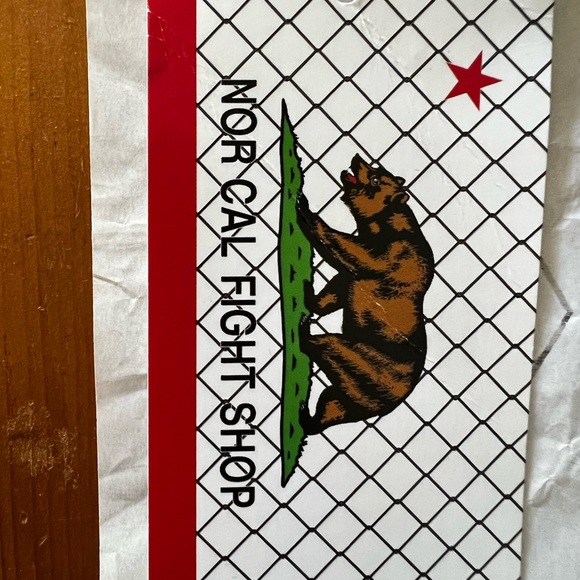 Brand New Nor Cal Purple and Pink Mouthguard with Case - Picture 3 of 3